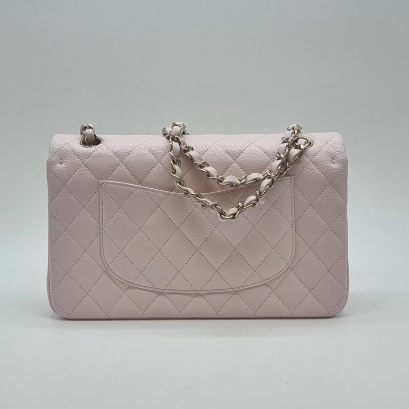 【包稅】CHANEL 經典魚子醬銀色翻蓋包，附晶片 CHB082502-3