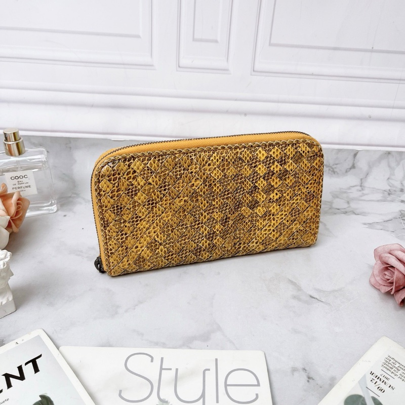 bv 黃色經典款蛇皮編織拉鍊錢包 20×10×2 98新配件塵袋-2