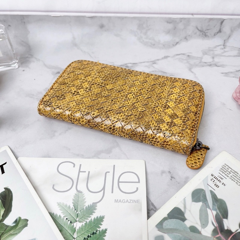 bv 黃色經典款蛇皮編織拉鍊錢包 20×10×2 98新配件塵袋-3