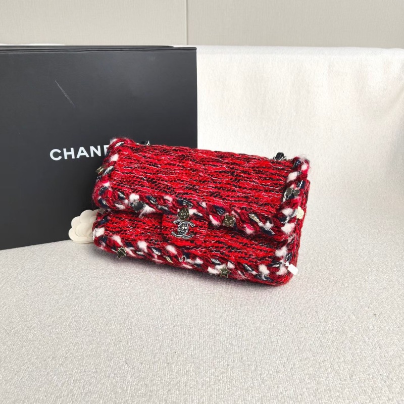 Chanel 毛呢貓咪徽章吊墜CF中號25*15*7 99新配件塵袋購證-3
