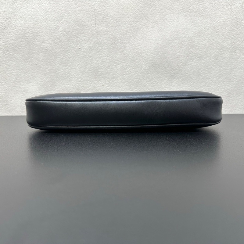 Miumiu City Calf 黑金肩背包99新配件塵袋-3