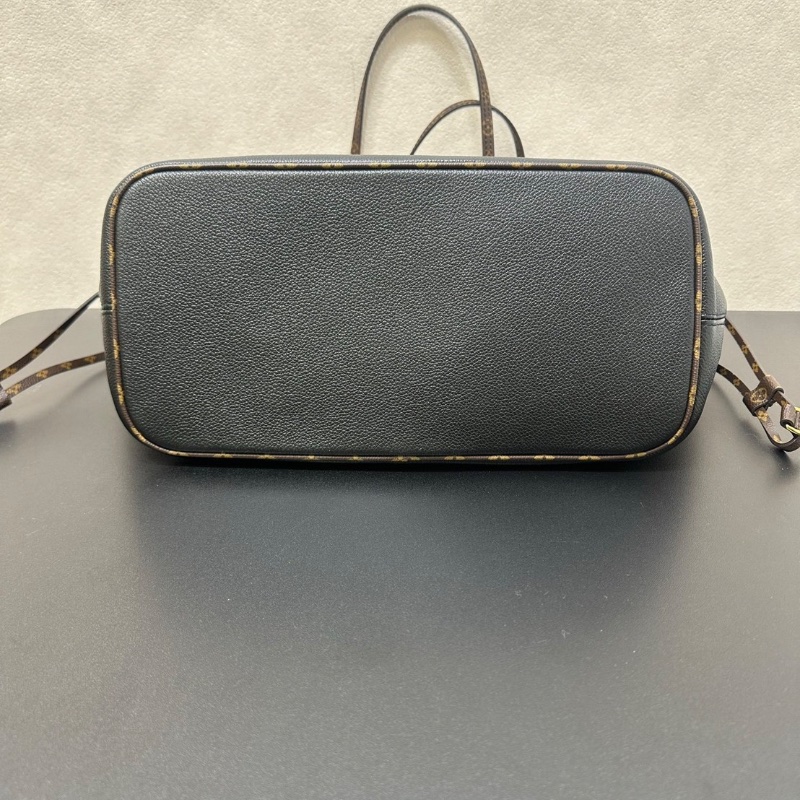 LV Neverfull中號 限量泰迪羊毛羔 32*29 99新配件塵袋-4