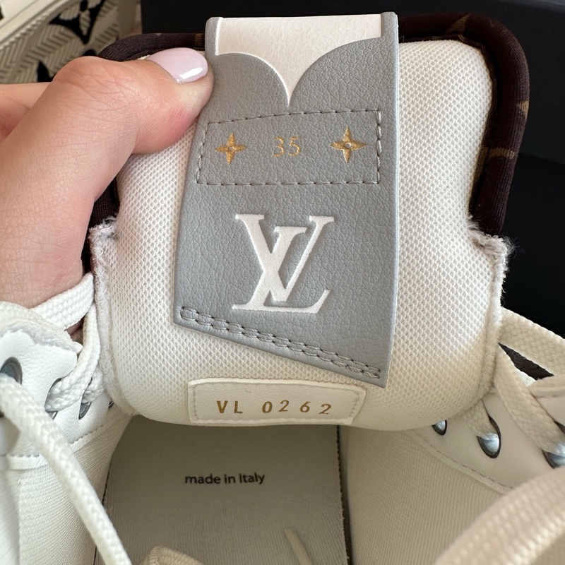 LV路易威登 Charlie圓頭系帶高幫板鞋 白色 35碼 99 新閒置未使用-7