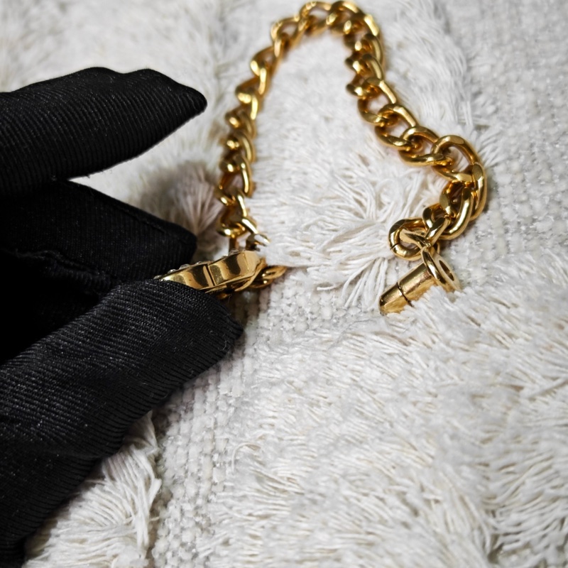 Chanel 書包扣手鏈手環-7