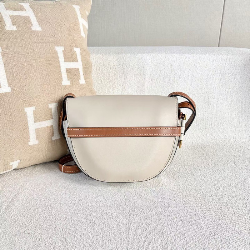 Loewe Gate馬鞍包中號 21*19*13 98新配件塵袋購證-5