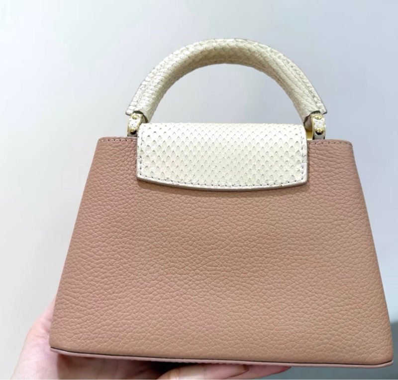 LV 路易威登 Capucines mini 粉色拼蛇皮手柄 芯片款 整體98新成色～-4