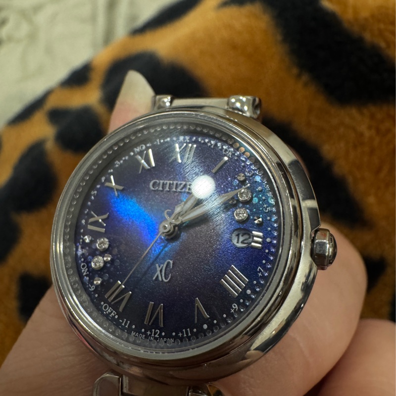 CITIZEN 星辰XC女神限定款時鈦金屬電波光動能腕錶29mm/ES9460-61L 原廠盒單保卡-2