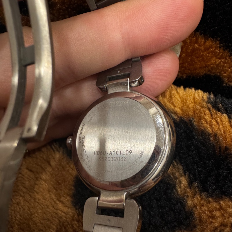 CITIZEN 星辰XC女神限定款時鈦金屬電波光動能腕錶29mm/ES9460-61L 原廠盒單保卡-3