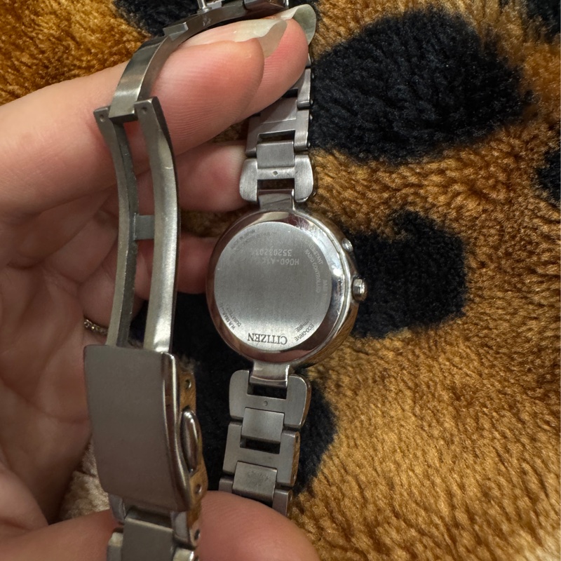 CITIZEN 星辰XC女神限定款時鈦金屬電波光動能腕錶29mm/ES9460-61L 原廠盒單保卡-9