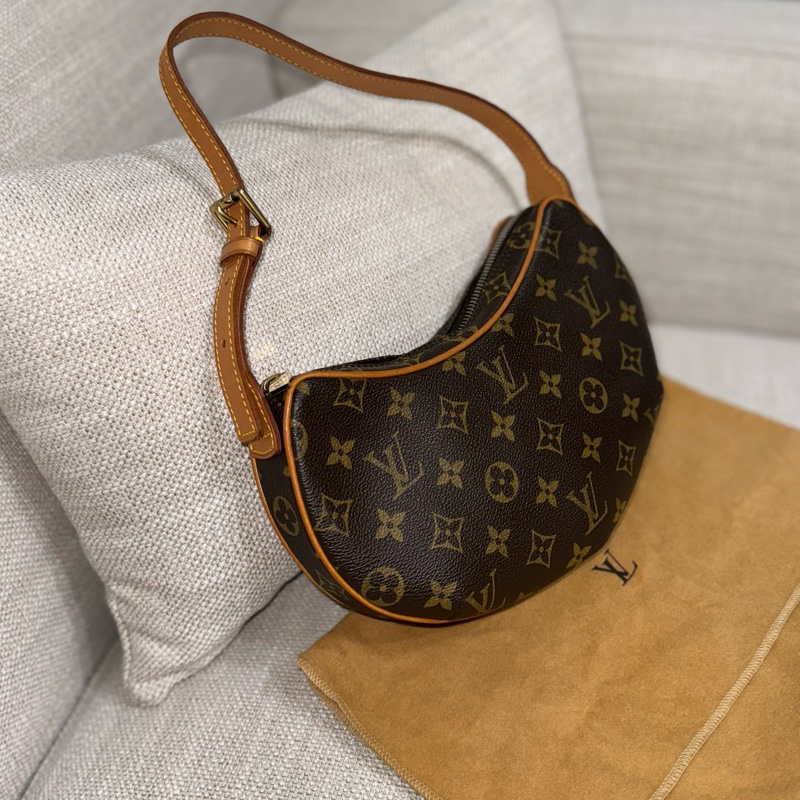 LV Croissant small 中古可頌包小號🥐漂亮好包況🧡豌豆包/月亮包/月牙包/LV老花肩背包/LV腋下包-1