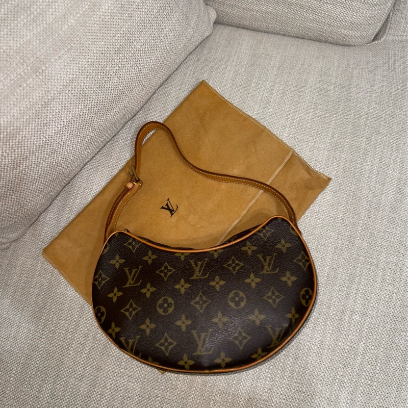 LV Croissant small 中古可頌包小號🥐漂亮好包況🧡豌豆包/月亮包/月牙包/LV老花肩背包/LV腋下包-10