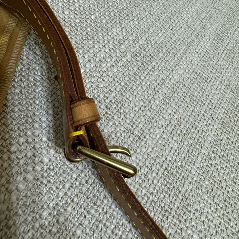 LV Croissant small 中古可頌包小號🥐漂亮好包況🧡豌豆包/月亮包/月牙包/LV老花肩背包/LV腋下包-50