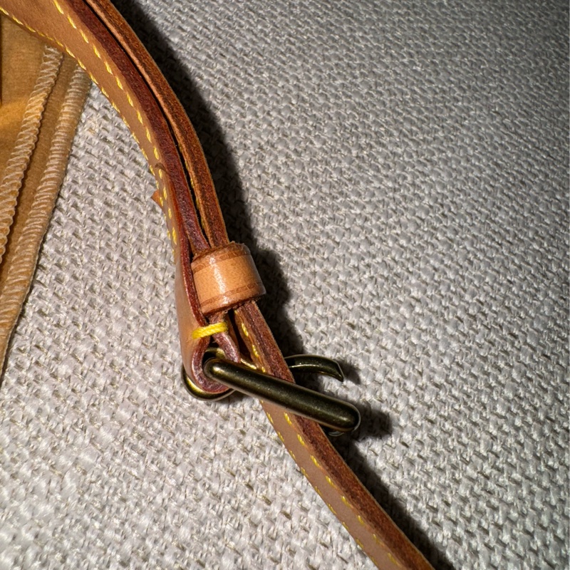 LV Croissant small 中古可頌包小號🥐漂亮好包況🧡豌豆包/月亮包/月牙包/LV老花肩背包/LV腋下包-51