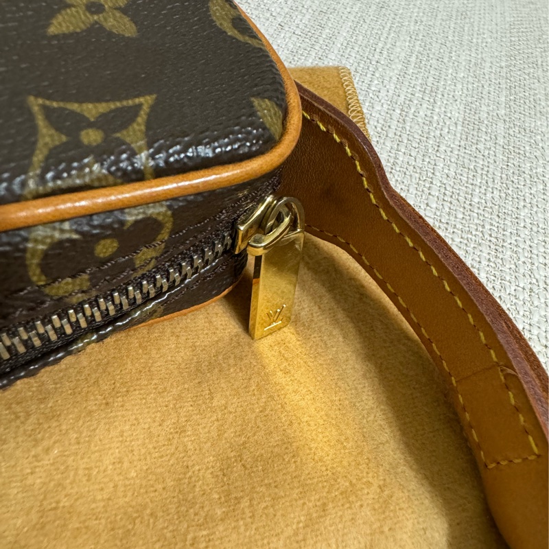 LV Croissant small 中古可頌包小號🥐漂亮好包況🧡豌豆包/月亮包/月牙包/LV老花肩背包/LV腋下包-53