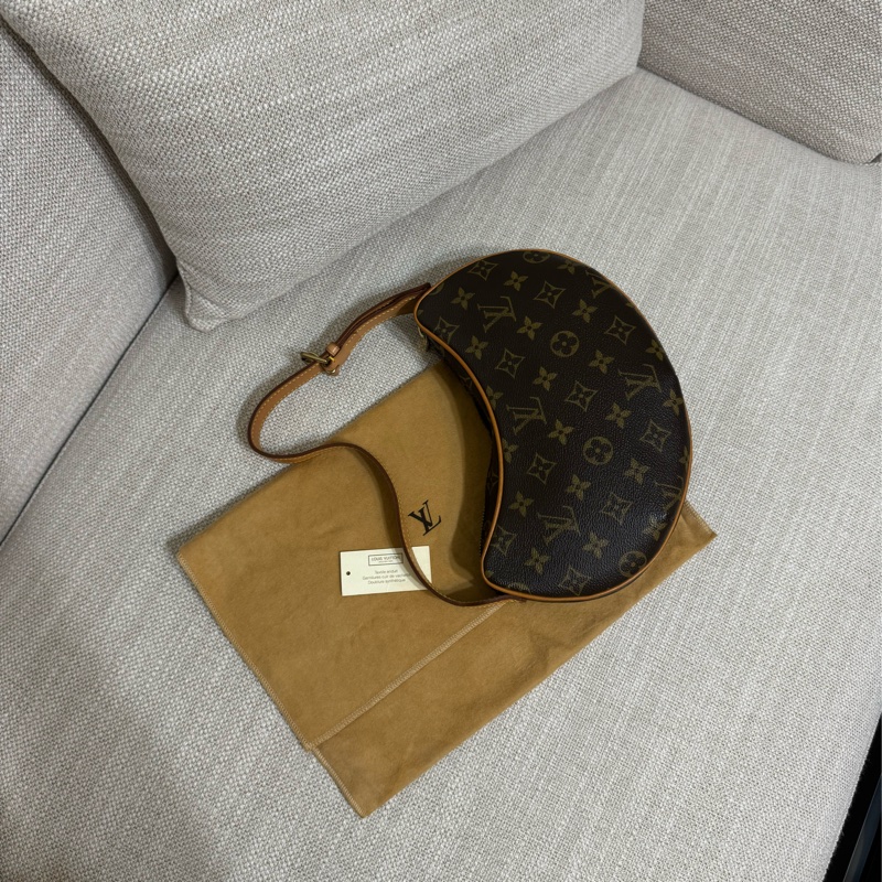 LV Croissant small 中古可頌包小號🥐漂亮好包況🧡豌豆包/月亮包/月牙包/LV老花肩背包/LV腋下包-59