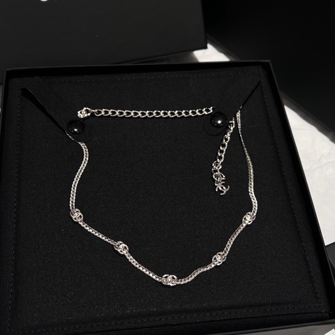 【全新有盒✨全網最低價】Chanel 25 銀色五花雙C蛇骨鏈條choker項鍊