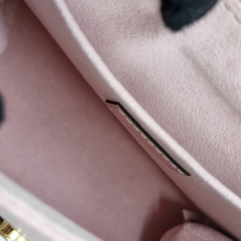 【包稅】LOUIS VUITTON M52879 Epi Rockie BB 手提包 LOB101505-6