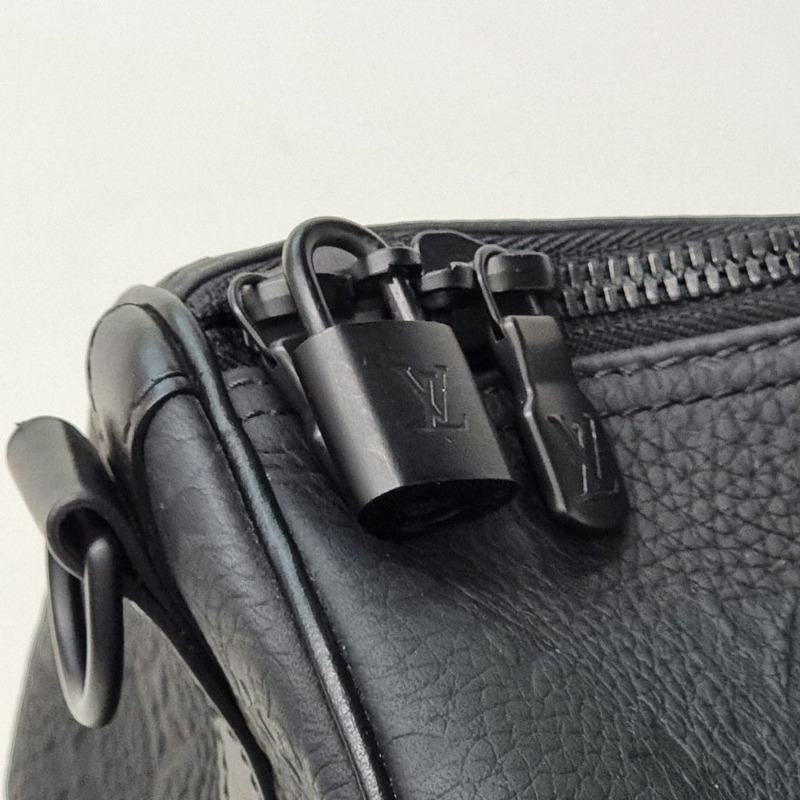 【包稅】LOUIS VUITTON Keepall Bandoulière Monogram Torillon 黑色 LOB102112-3