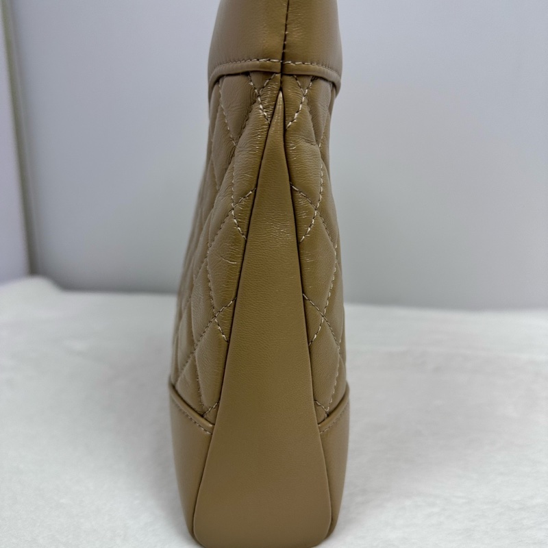 99閒置新 有票❤️Chanel香奈兒 31bag mini奶茶色-3