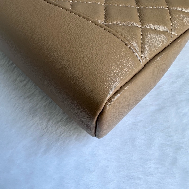 99閒置新 有票❤️Chanel香奈兒 31bag mini奶茶色-13