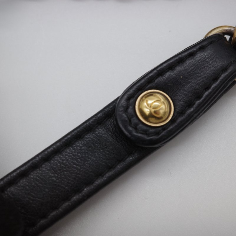 Chanel 香奈兒 V-Stitch V 紋 山形紋 黑色 牛皮 手提包 郵差包 斜挎包-14