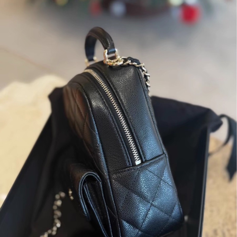 絕美千金包😍限量99新🆕Chanel黑淺金荔枝牛皮mini小書包後背包雙肩包-12