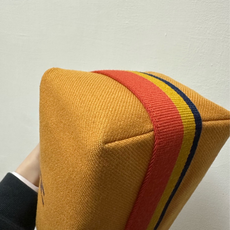 Hermes 愛馬仕 飯盒包 小號 Bride a Brac Case 赭石色 3H Ocre  PM 洗漱包  羊毛材質-7