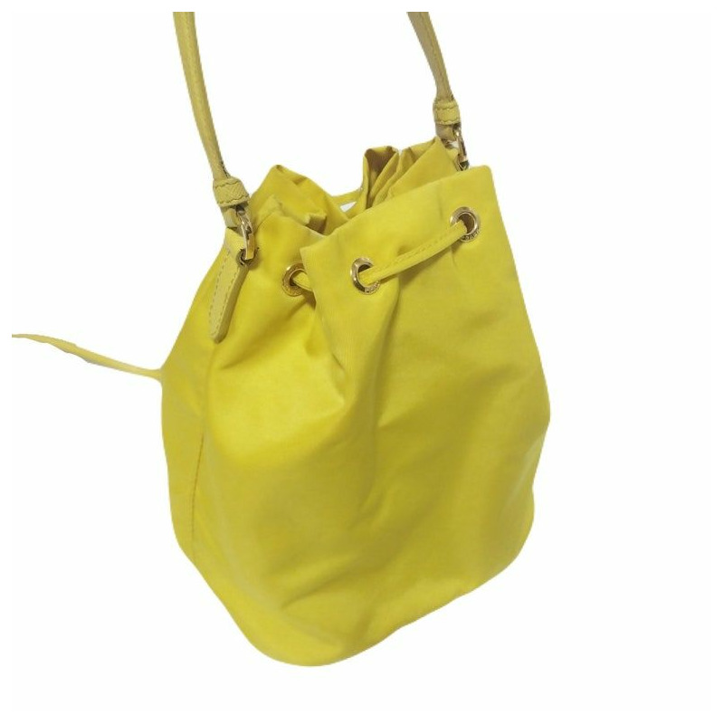 【包稅】PRADA 1BH038 黃色尼龍水桶包 肩背包 斜背包-3
