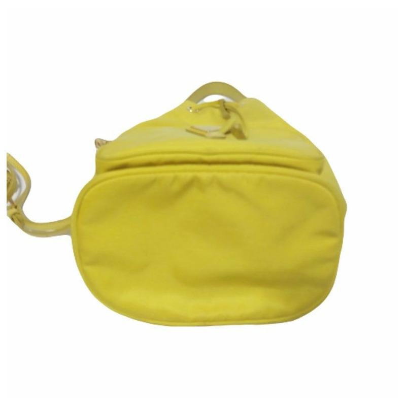 【包稅】PRADA 1BH038 黃色尼龍水桶包 肩背包 斜背包-4