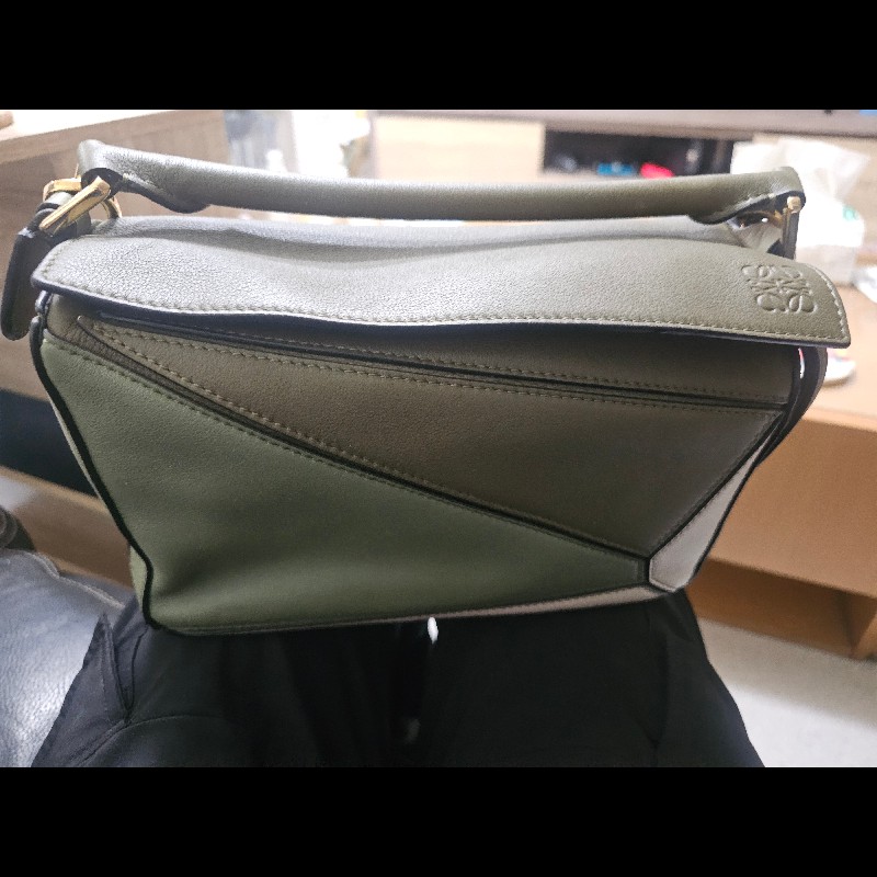 Loewe Puzzle Small 秋綠/淡燕麥-0