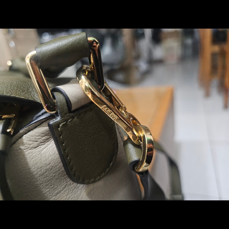 Loewe Puzzle Small 秋綠/淡燕麥-3