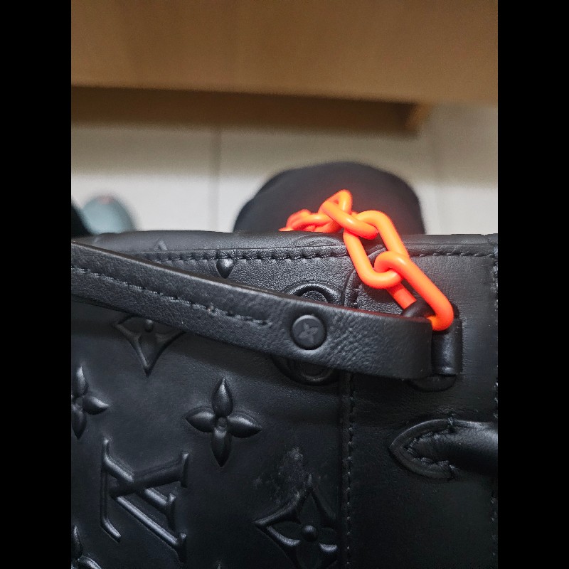 LV Steamer Nano 橘色鏈條-8