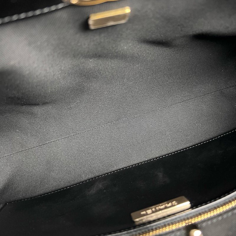 全新品 CHANEL AS4854 黑油蠟羊皮31BAG 大號-5