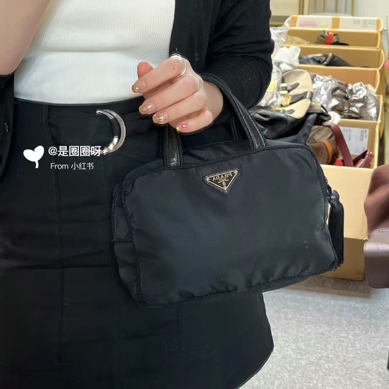 Prada 降落傘 波士頓包 手提包🏅-0