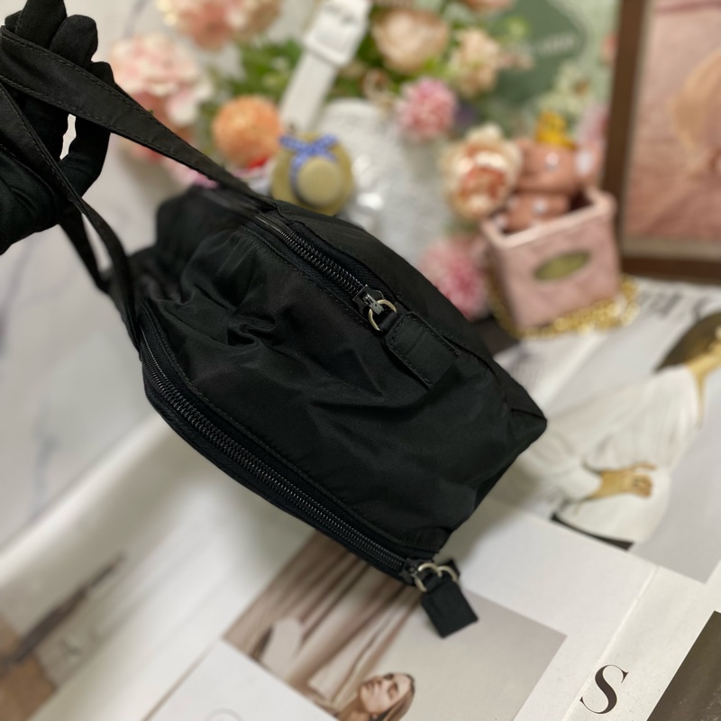 Prada 降落傘 波士頓包 手提包🏅-9