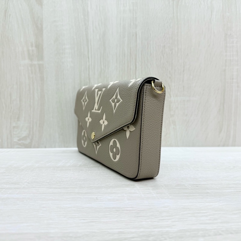 LV斑鳩灰牛皮金釦信封式下蓋三合一鏈包M69977-3