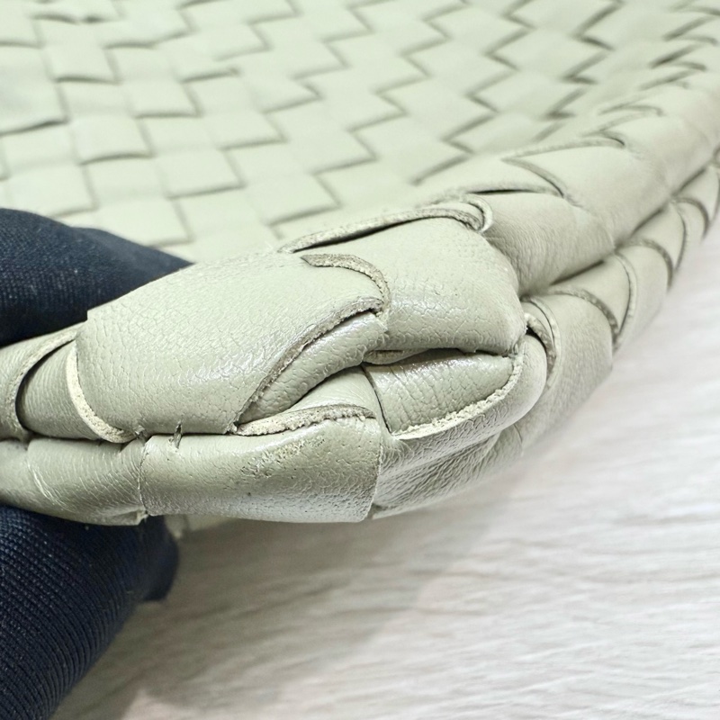 BV鼠尾草綠小牛皮中號編織束口包816987V3IV18425-12