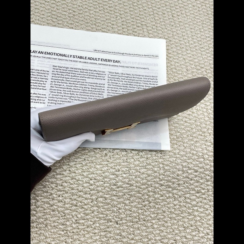 Hermes Constance Long Wallet  
康康長款钱包 
銀河灰金扣-5