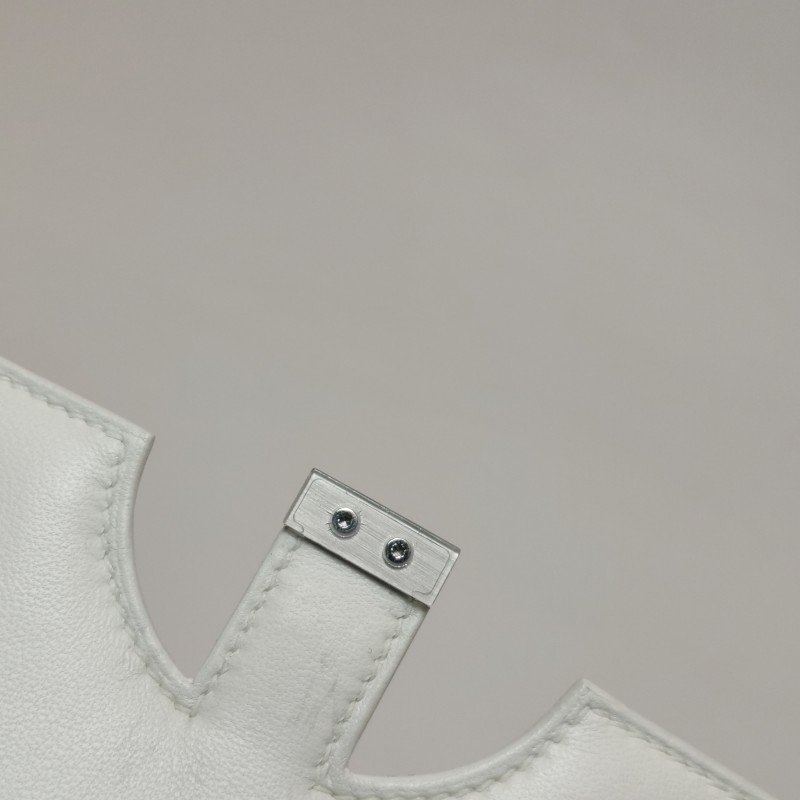 Hermes 2002系列20圓形H鎖扣單肩包Evercolor牛皮銀扣0T蘑菇白C刻-20