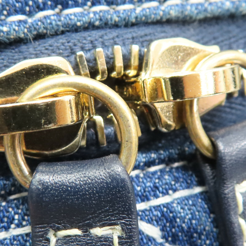 深藍色 丹寧布 vanity bag 鍊帶 化妝包 肩背包【CHANEL 香奈兒】 AS1336-16