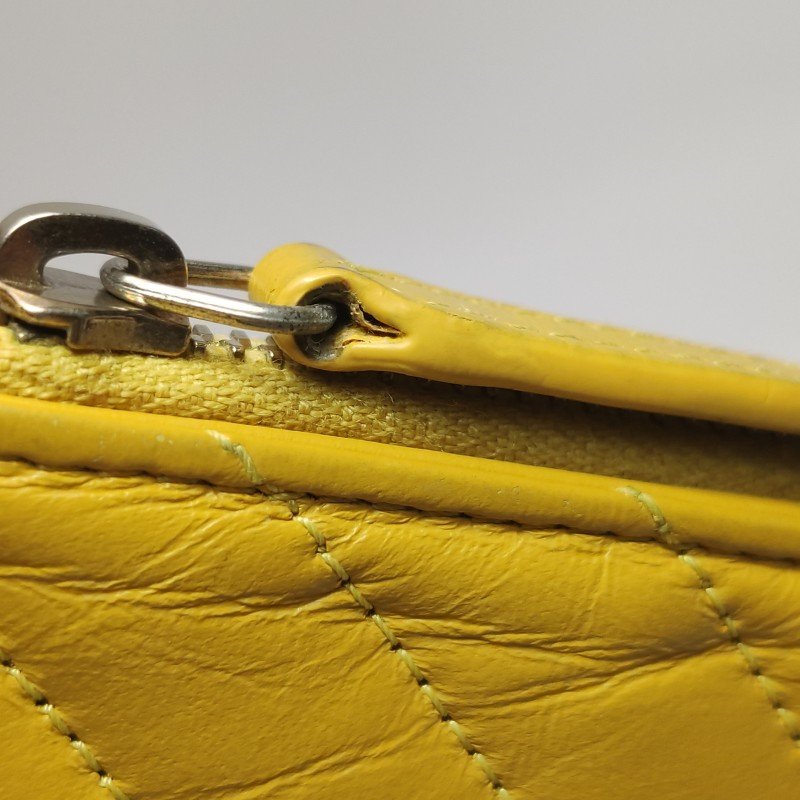 Chanel 2.55Bag油蠟皮純色V紋矩形旋扣卡包-19