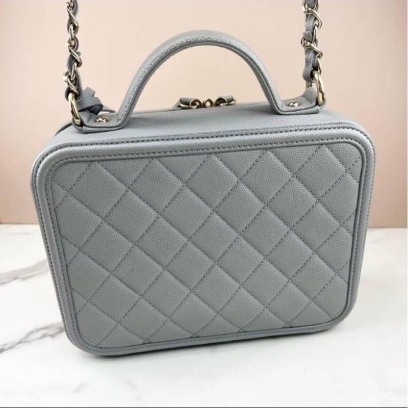 大全配台灣購證二手正品chanel A93343vanity case 21cm 相機包 荔枝牛-9