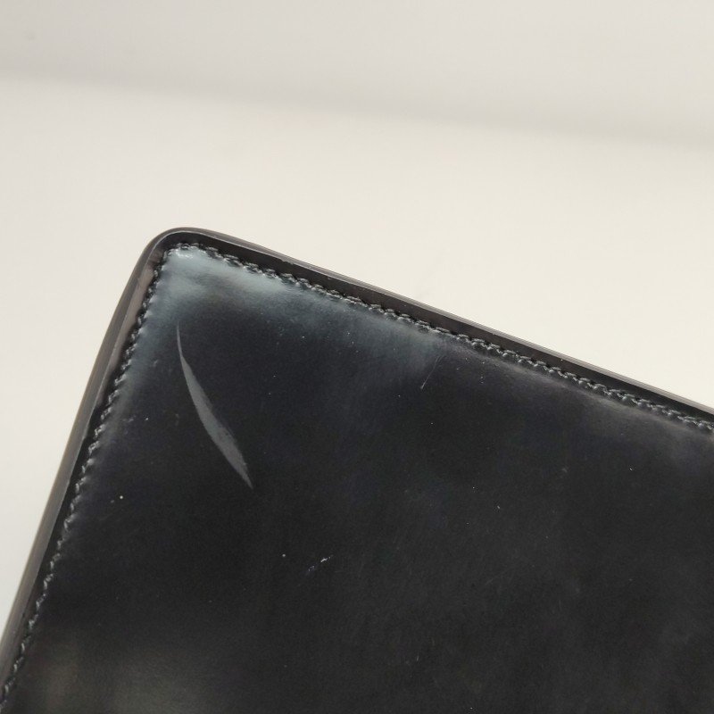 Prada牛皮純色三角徽標單肩包-16