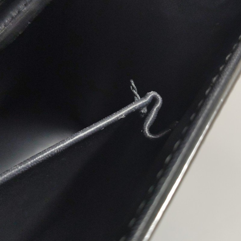 Dior Diorama盾牌包中號牛皮純色藤格紋盾形紋章搭扣單肩包-9