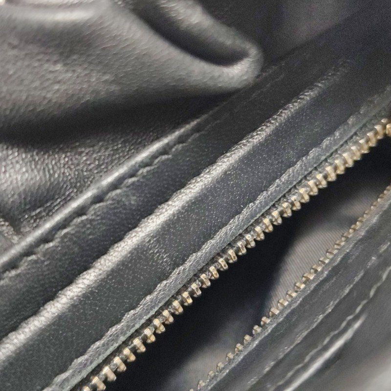 Dior Delices羊皮純色褶皺珍珠鏈條單肩包-9