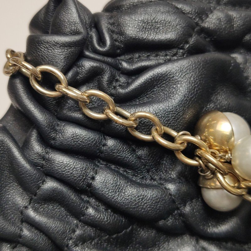 Dior Delices羊皮純色褶皺珍珠鏈條單肩包-11