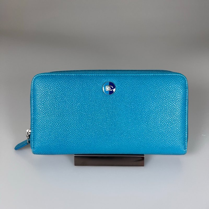 CHANEL 荔枝皮拚色琺瑯logoㄇ拉長夾 淺藍 17開-1