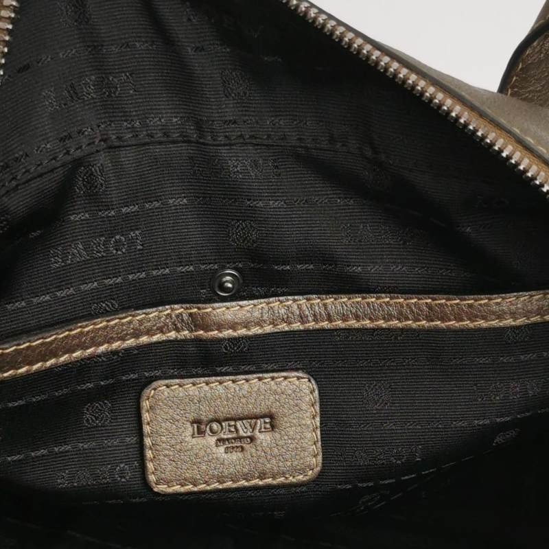 Loewe牛皮純色字母logo壓紋手提包-7