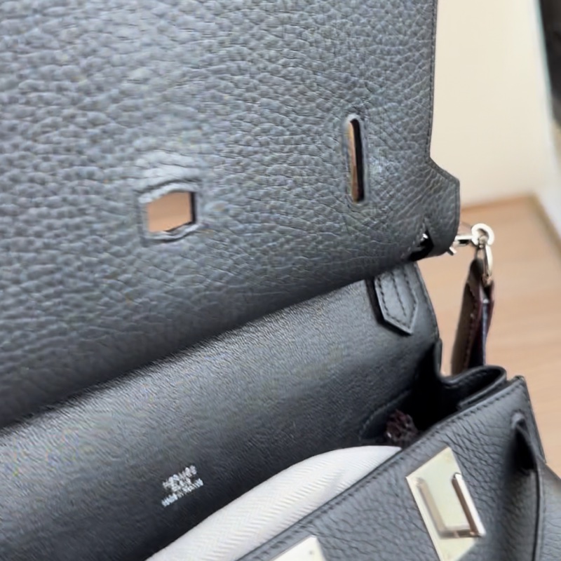 行走的斜背Birkin 帥潮黑銀Hermes Jypsière28-3