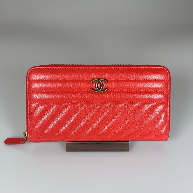 CHANEL Border stitchㄇ拉長夾 紅 22開-0